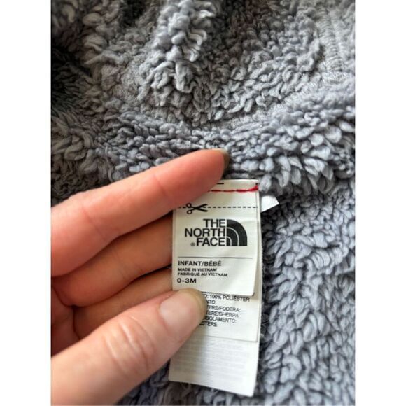 The North Face baby boy reversible mossbud jacket 0-3mon, $98 B32 - Picture 8 of 8